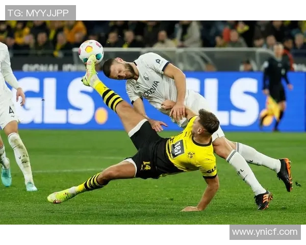 摩恩斯率队大获胜，波鸿在德甲比赛中信心大增